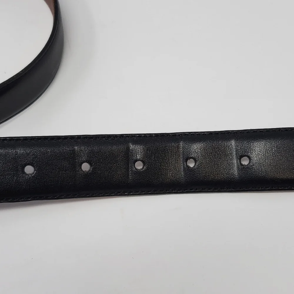 COACH BLACK LEATHER BELT GOLD BUCKLE MEN SIZE 40 CLASSIC MENSWEAR BUSINESS WORK